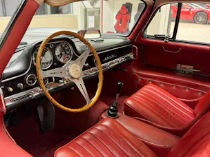 Mercedes-Benz 300 SL