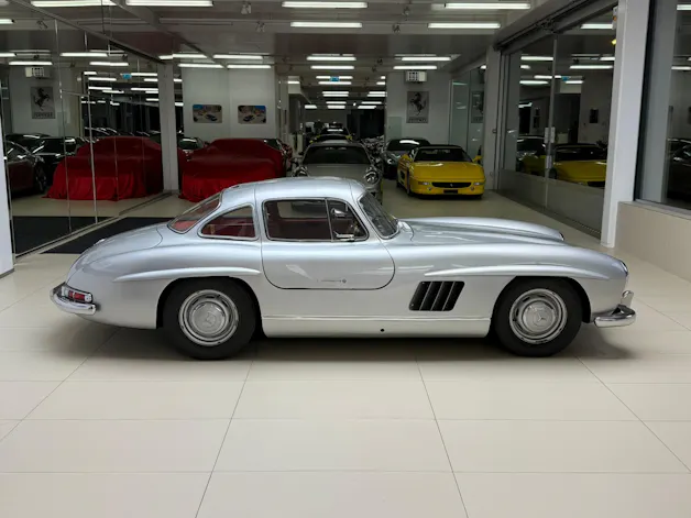 Mercedes-Benz 300 SL