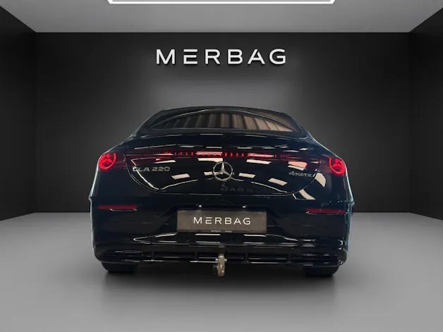 Mercedes-Benz CLA 220 8G-DCT 4Matic AMG Line