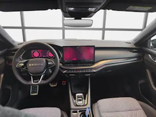 Škoda Octavia Combi 1.5 TSI mHEV DSG Dynamic