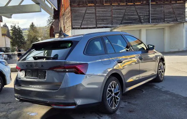 Škoda Octavia 1.5 TSI mHEV Sport