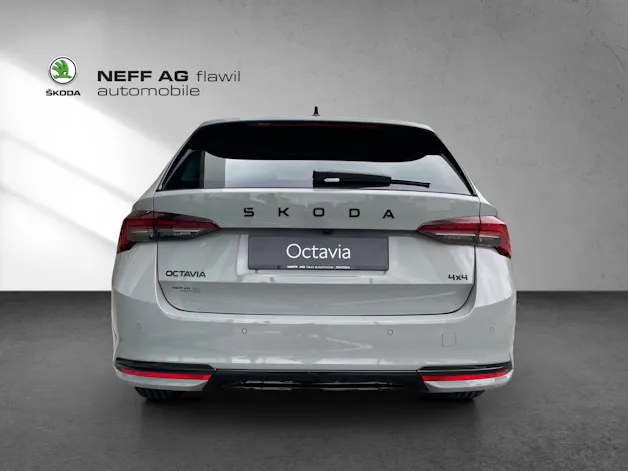 Škoda Octavia Combi 2.0 TSI DSG Sport Line 4x4