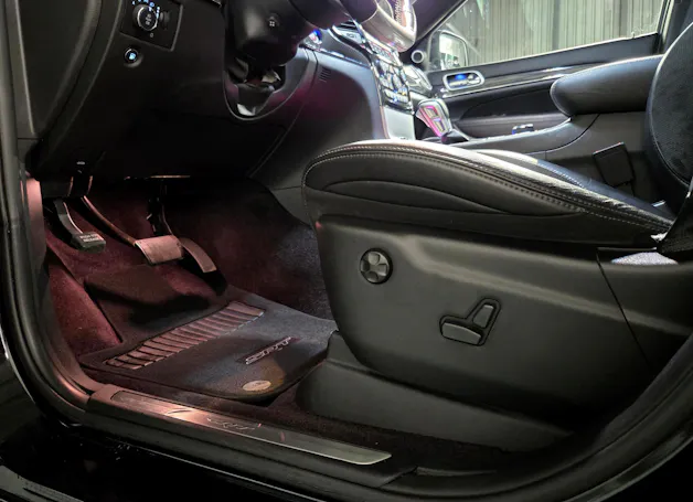 Jeep Grand Cherokee 6.4 V8 HEMI SRT8