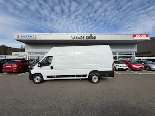 Fiat Ducato Maxi 35 L4H3 2.2MTJ 180PS 3T AHK 270°Tür, Holzboden, Doppelairbag, Apple Car Play