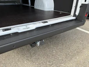 Fiat Ducato Maxi 35 L4H3 2.2MTJ 180PS 3T AHK 270°Tür, Holzboden, Doppelairbag, Apple Car Play