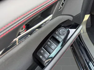 Mazda 3 Hatchback SKYACTIV-G M Hybrid 140 Homura Automat