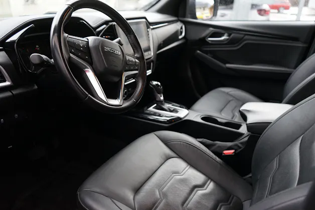 Isuzu D-MAX 1.9 SpaceCab N60FF 4x4 AT