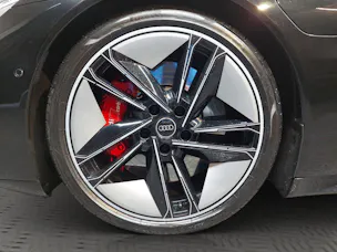 Audi RS e-tron GT quattro