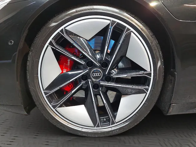 Audi RS e-tron GT quattro