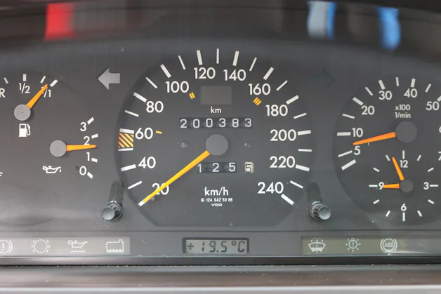 Mercedes-Benz 300 CE