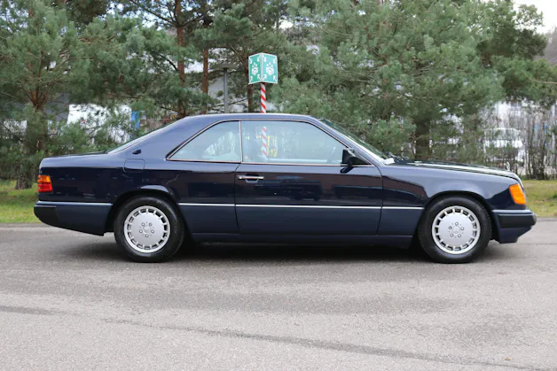Mercedes-Benz 300 CE