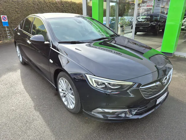 Opel Insignia 2.0 T Grand Sport Excellence 4WD 300 PS Automat.