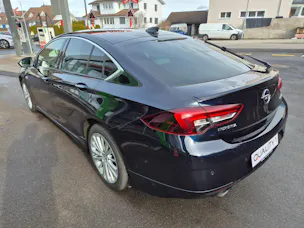 Opel Insignia 2.0 T Grand Sport Excellence 4WD 300 PS Automat.