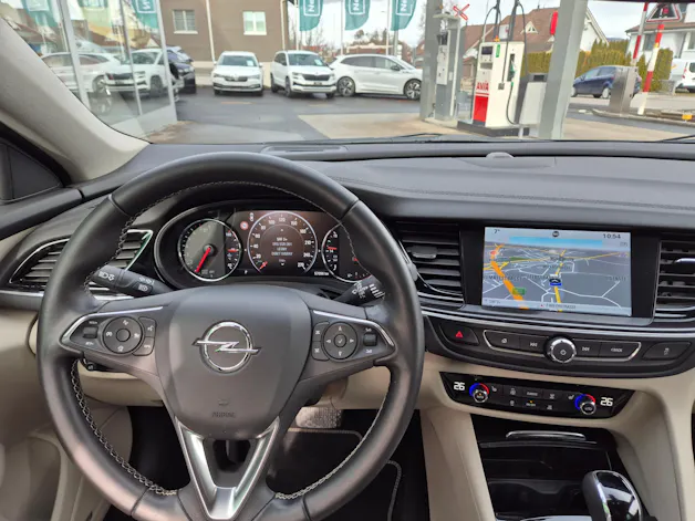 Opel Insignia 2.0 T Grand Sport Excellence 4WD 300 PS Automat.