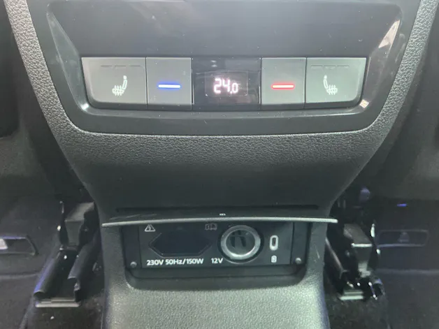 Škoda Kodiaq RS 4x4 *** TOPAUSSTATTUNG MIT WERKSGARANTIE ***
