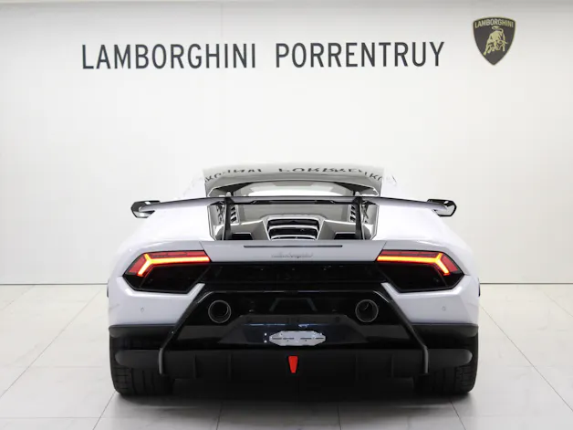 Lamborghini Huracan LP640-4 Coupé Performante DCT