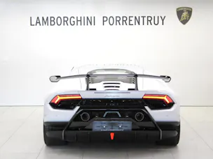 Lamborghini Huracan LP640-4 Coupé Performante DCT