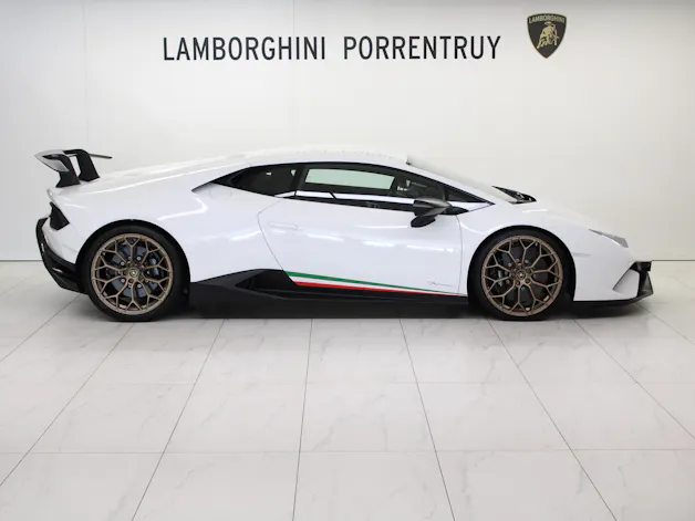 Lamborghini Huracan LP640-4 Coupé Performante DCT