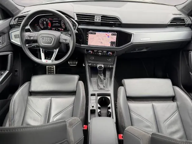 Audi Q3 35 TFSI S line Attraction S-tronic