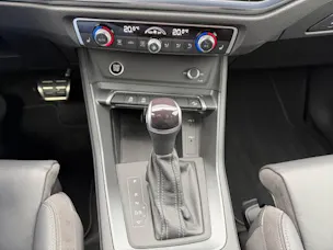 Audi Q3 35 TFSI S line Attraction S-tronic