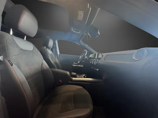 Mercedes-Benz EQA 350 AMG Line 4Matic