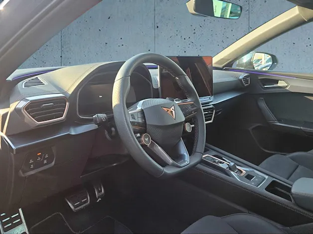 Cupra LEON ST 2.0 TSI Business Edition DSG 4Drive