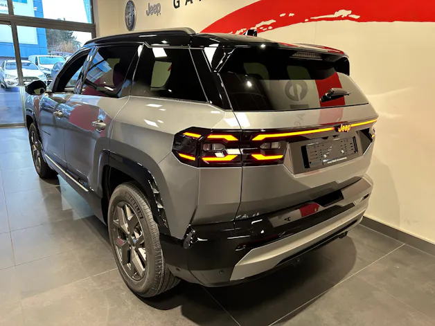 Jeep Compass 1.2 T e-Hybrid First Edition