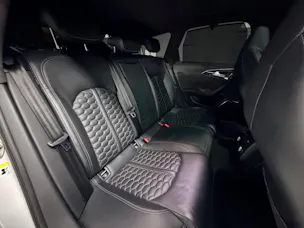 Audi RS6 Avant 4.0 TFSI V8 p