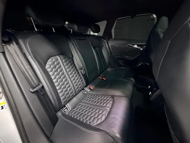Audi RS6 Avant 4.0 TFSI V8 p