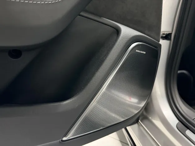 Audi RS6 Avant 4.0 TFSI V8 p