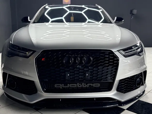 Audi RS6 Avant 4.0 TFSI V8 p