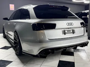 Audi RS6 Avant 4.0 TFSI V8 p