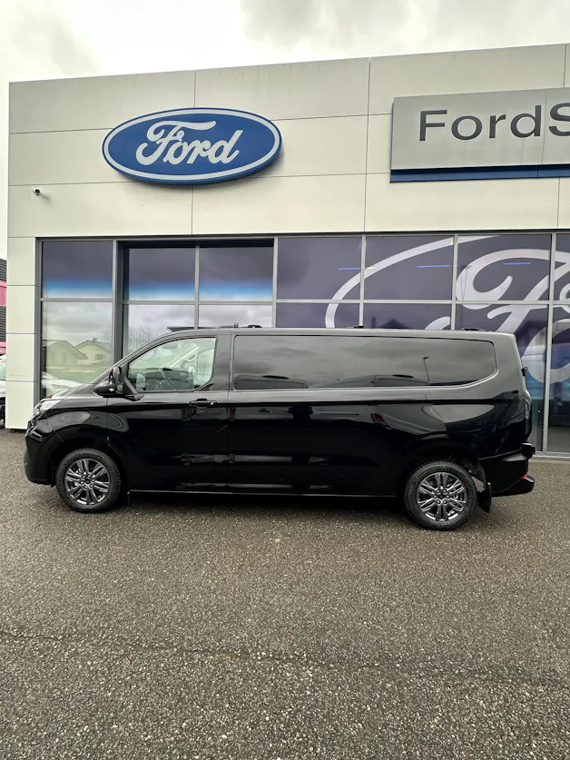 Ford Transit Custom Van 320 L2 2.0 EcoBl Limited/170CV/Aut.