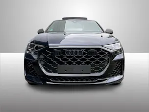 Audi RSQ8 quattro