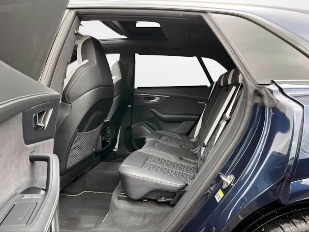 Audi RSQ8 quattro