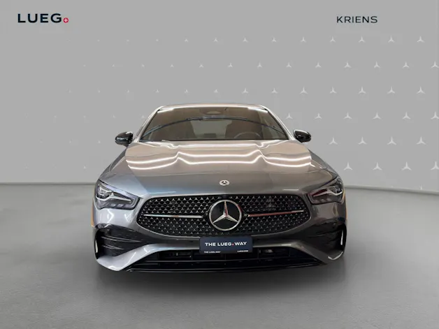 Mercedes-Benz CLA 200 - AMG / Rückfahrkamera / Ambiente-Licht / 19 Zoll Räder
