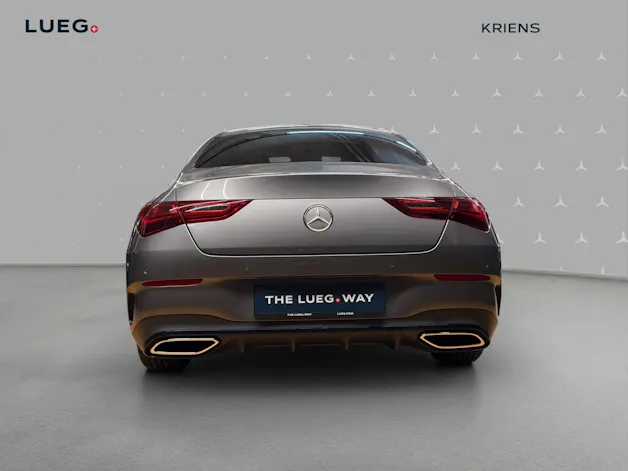 Mercedes-Benz CLA 200 - AMG / Rückfahrkamera / Ambiente-Licht / 19 Zoll Räder