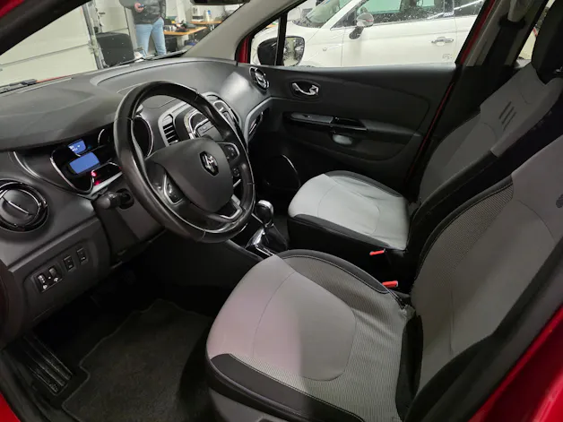 Renault Captur 1.5 dCi Intens EDC