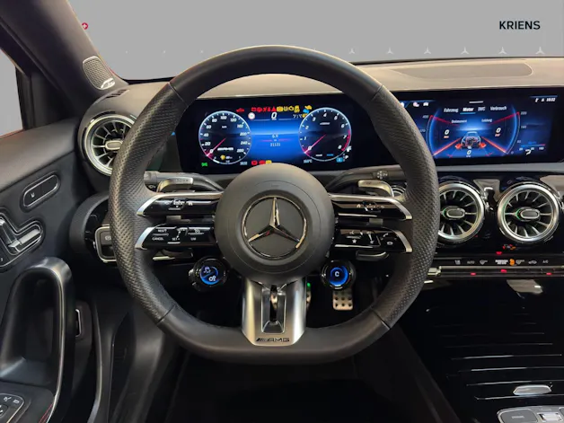 Mercedes-Benz A 35 4M - AMG / Rückfahrkamera / Panorama-Dach / Soundsystem / Multibeam LED