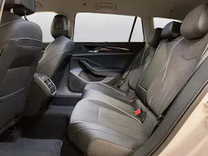VW Passat Variant 2.0 TDI evo Business DSG