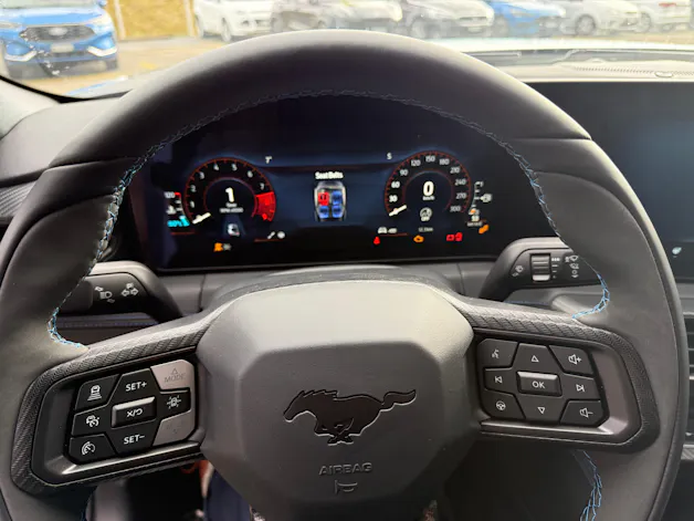 Ford Mustang Fastback 5.0 V8 Dark Horse