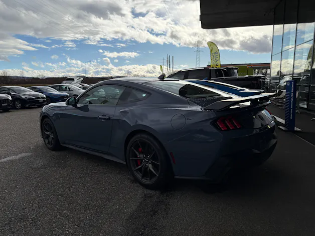 Ford Mustang Fastback 5.0 V8 Dark Horse