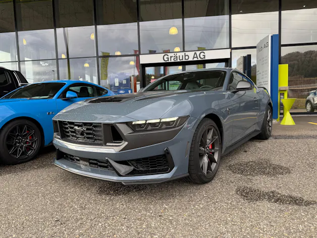 Ford Mustang Fastback 5.0 V8 Dark Horse