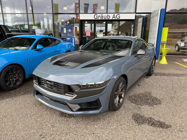 Ford Mustang Fastback 5.0 V8 Dark Horse
