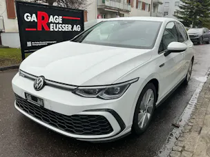 VW Golf GTD 2.0 TDI DSG 200PS *** ANHÄNGERKUPPLUNG & 8FACH BEREIFT ***