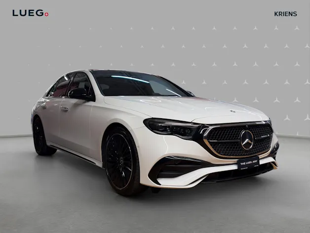 Mercedes-Benz E 450 d 4M - AMG / 360 Grad Kamera / Digital Light / Panorama-Dach