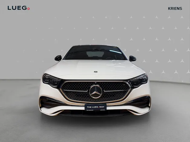Mercedes-Benz E 450 d 4M - AMG / 360 Grad Kamera / Digital Light / Panorama-Dach
