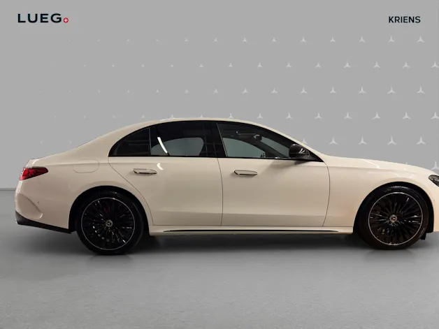 Mercedes-Benz E 450 d 4M - AMG / 360 Grad Kamera / Digital Light / Panorama-Dach