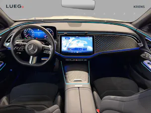 Mercedes-Benz E 450 d 4M - AMG / 360 Grad Kamera / Digital Light / Panorama-Dach