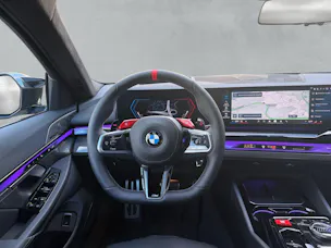 BMW M5 xDrive